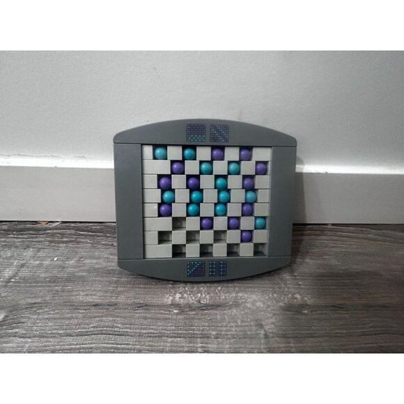 Vintage SWITCHBACK Maddening Marble Puzzle Game Handheld Game - Picture 1 of 3